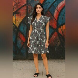 Single Thread Women's Printed Flutter Sleeve Dress Size Large NWT